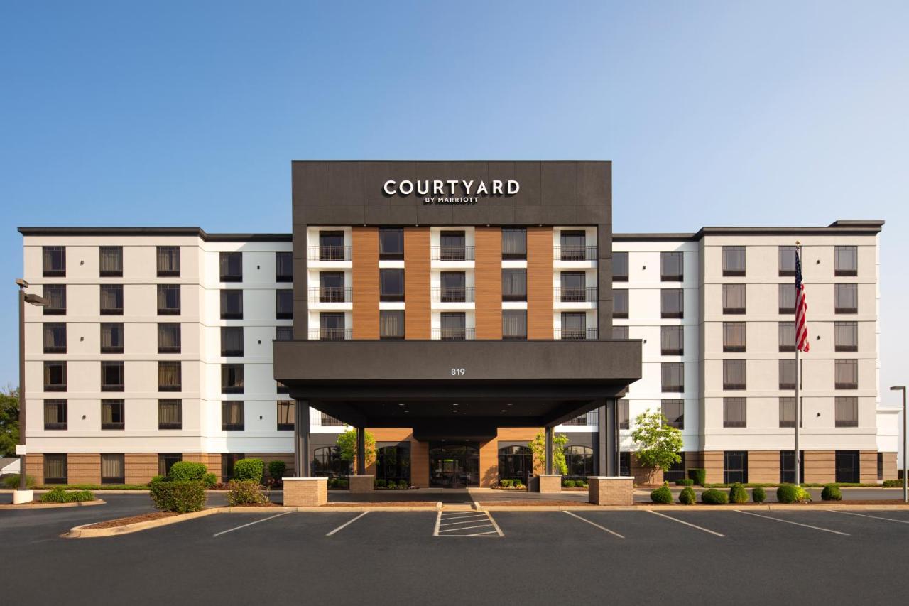 Courtyard Louisville Airport Εξωτερικό φωτογραφία